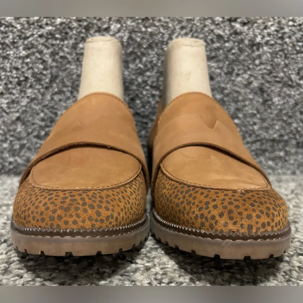 TOMS Mallory Suede Loafers - Picture 4 of 10